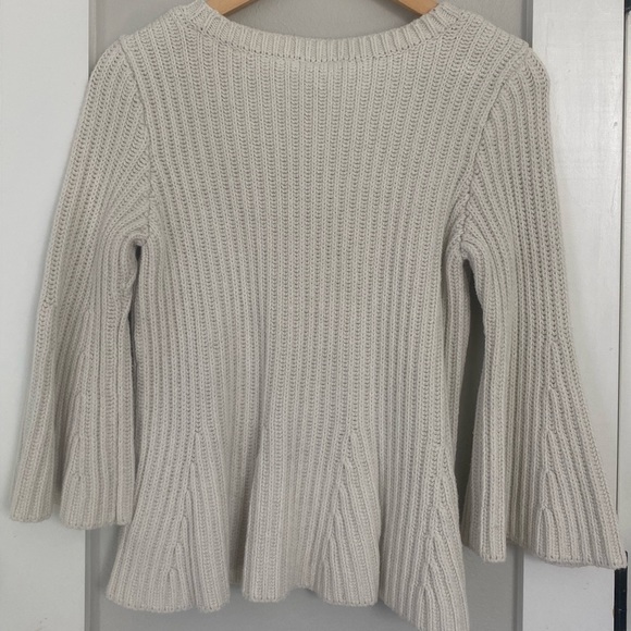GAP Chunky Sweater With Flared Sleeves - Picture 2 of 2